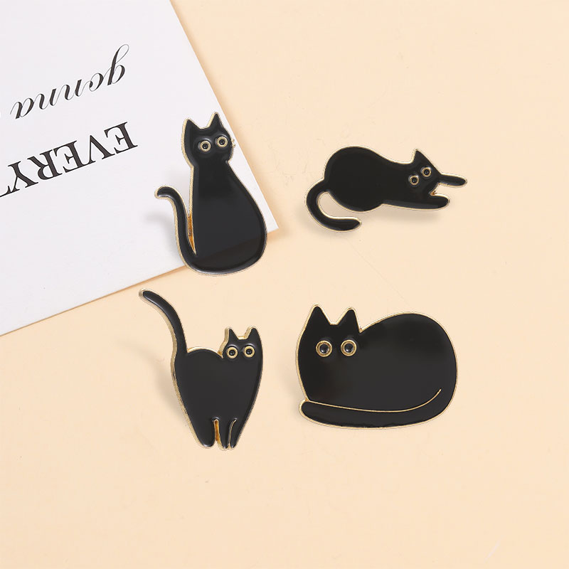 Pin Enamel Kucing Hitam Mata B - Edc Everyday Carry Knives ulasan dan harga