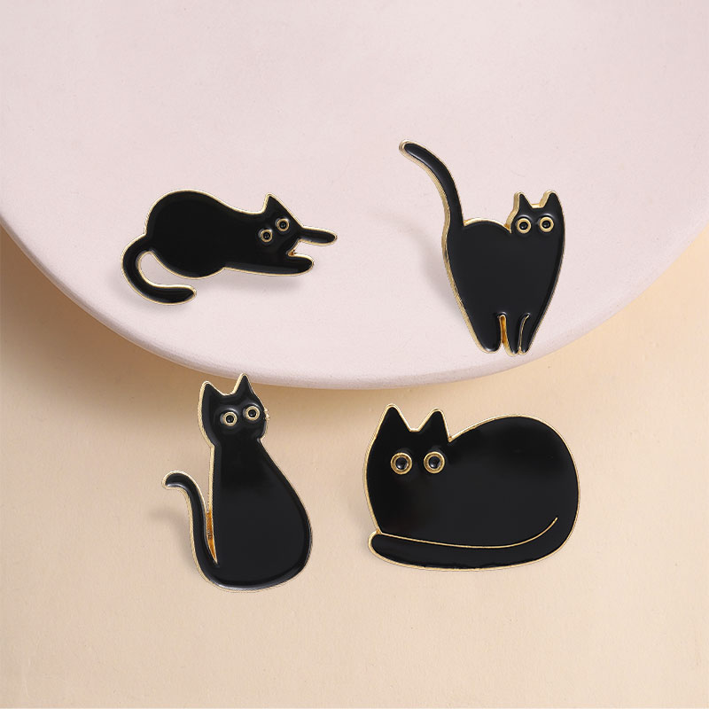 Pin Enamel Kucing Hitam Mata B - Edc Everyday Carry Knives ulasan dan harga