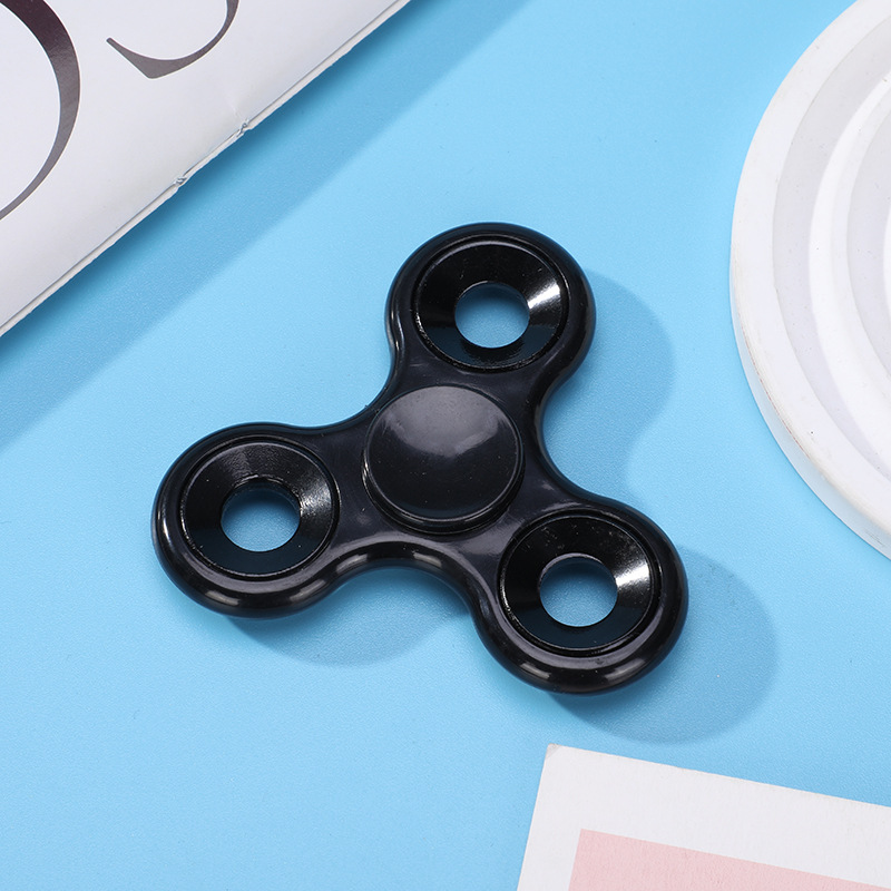 Alat Rilis Baru Adalah Mainan  - Fidget Spinner Bearing ulasan dan harga